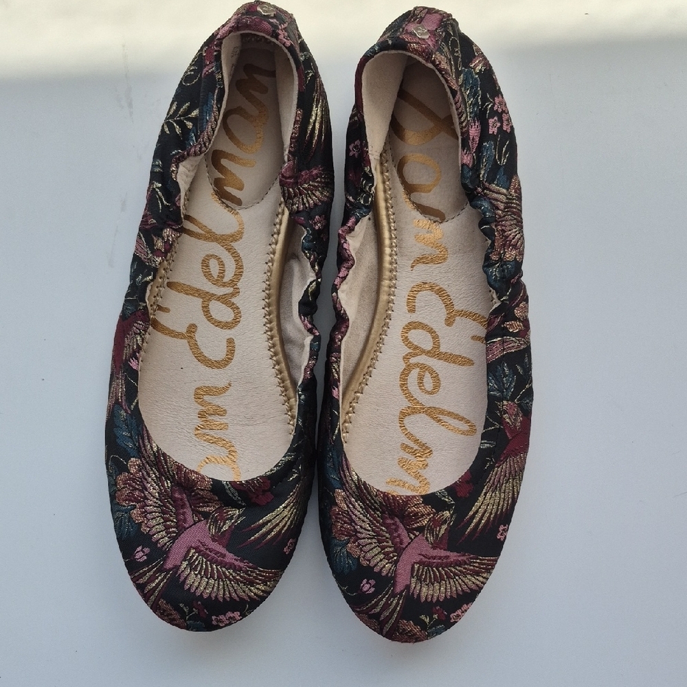 Sam Edelman Black and Pink Floral Ballet Flats COMFY